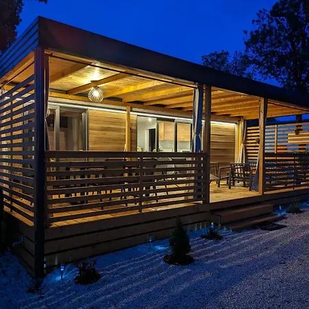 Holiday Nord Delux - Jaki - 1089 By Interhome *
